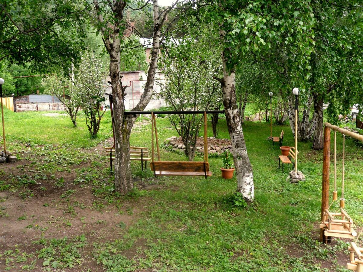 Kazbegi Cottages Qabarjina Buitenkant foto